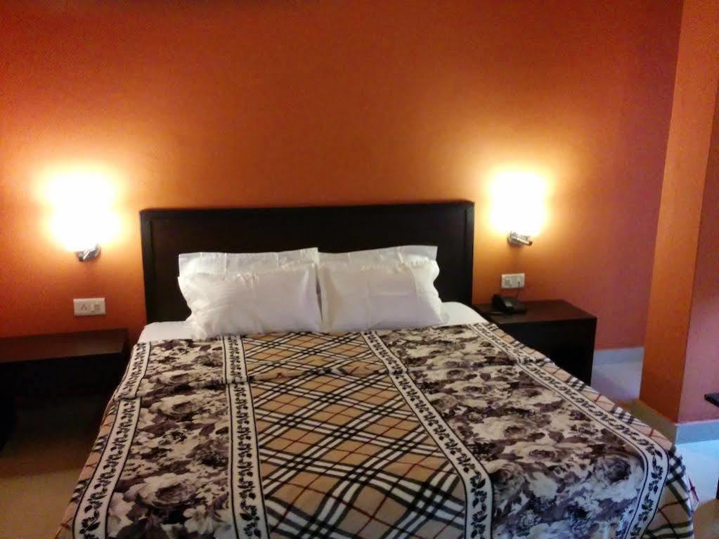 Hotel Himalaya Haridwar Luaran gambar